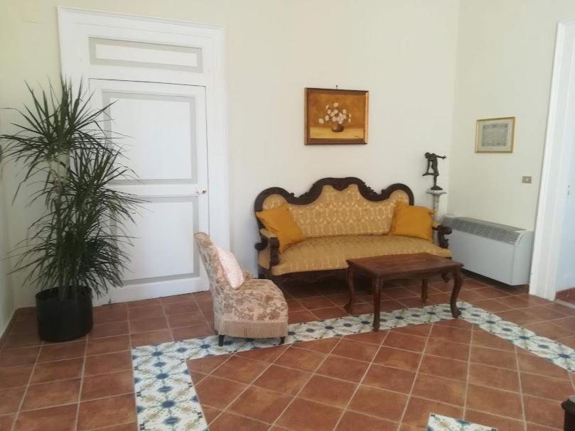 La Casa Di Astrea Bed & Breakfast Caiazzo Exterior photo